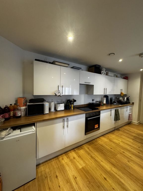 Property photo 2 of 17 Plaz974755Img_2852.Jpg