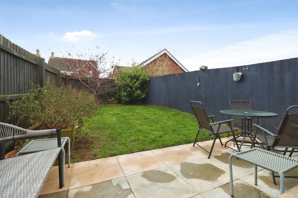 Property photo 3 of 20