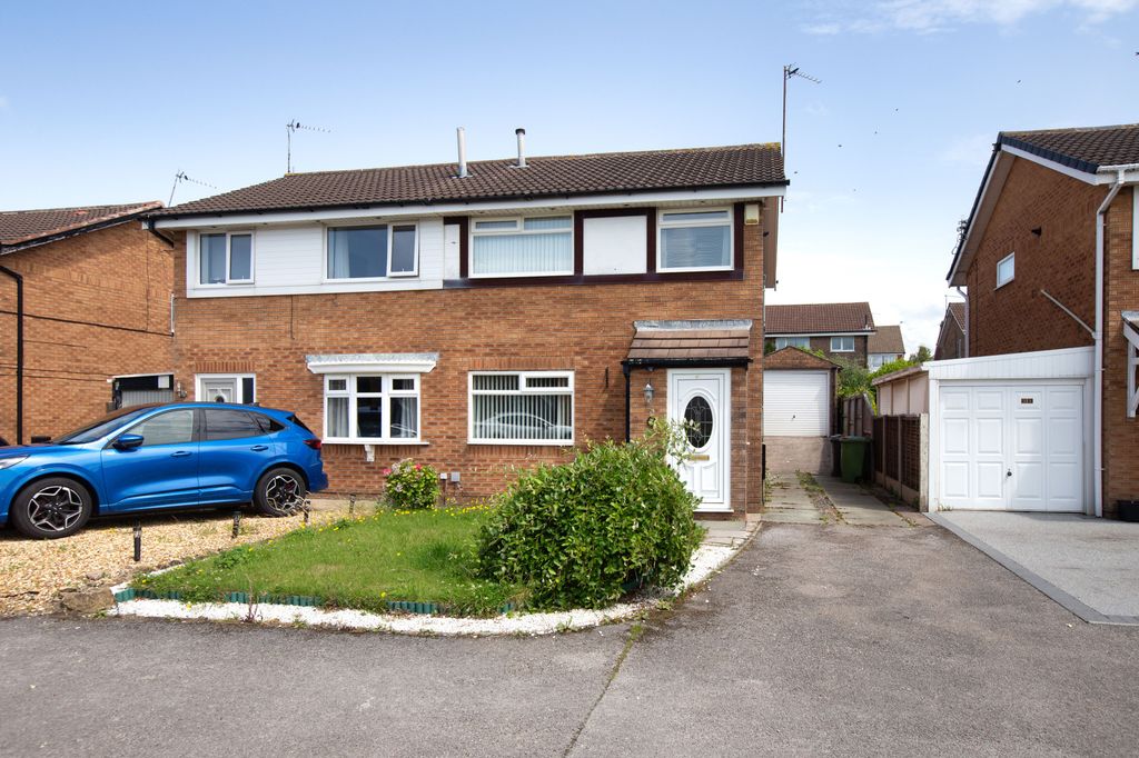 Property photo 1 of 15