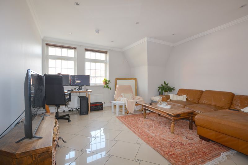 Property photo 2 of 9 Photo 8