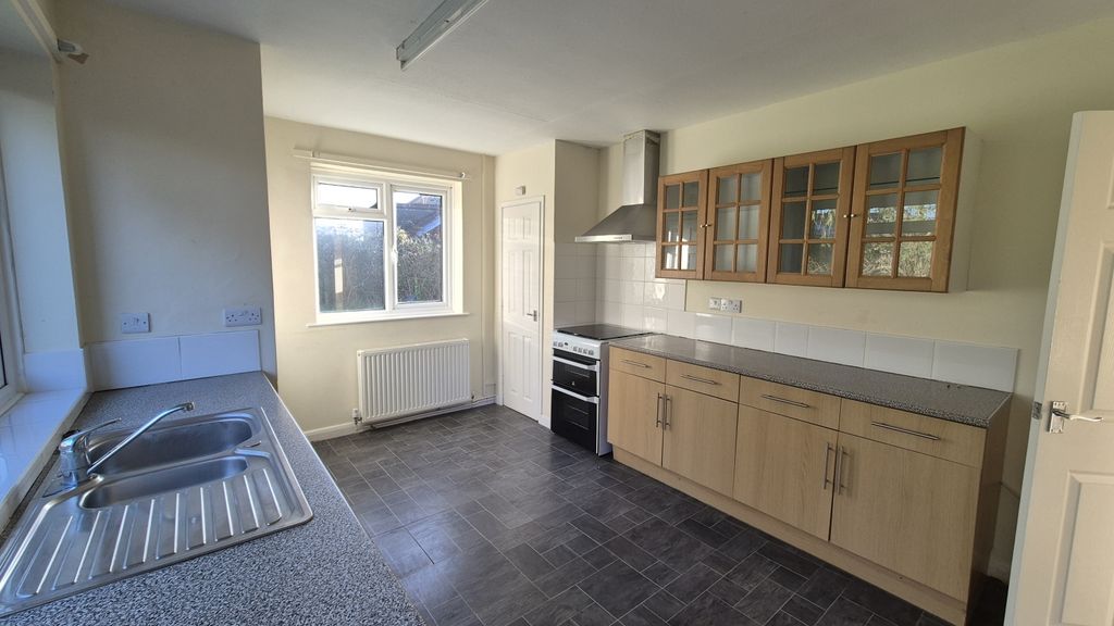 Property photo 2 of 13 20251219_095743