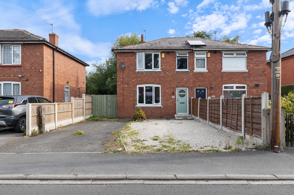 Property photo 1 of 14 3 Bedroom, Semi Detached