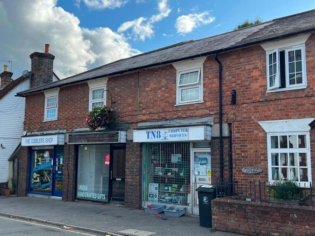 Property photo 2 of 7