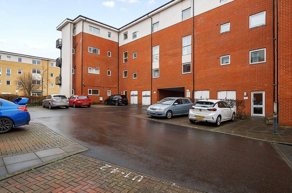 Property photo 1 of 15 Picture No. 10