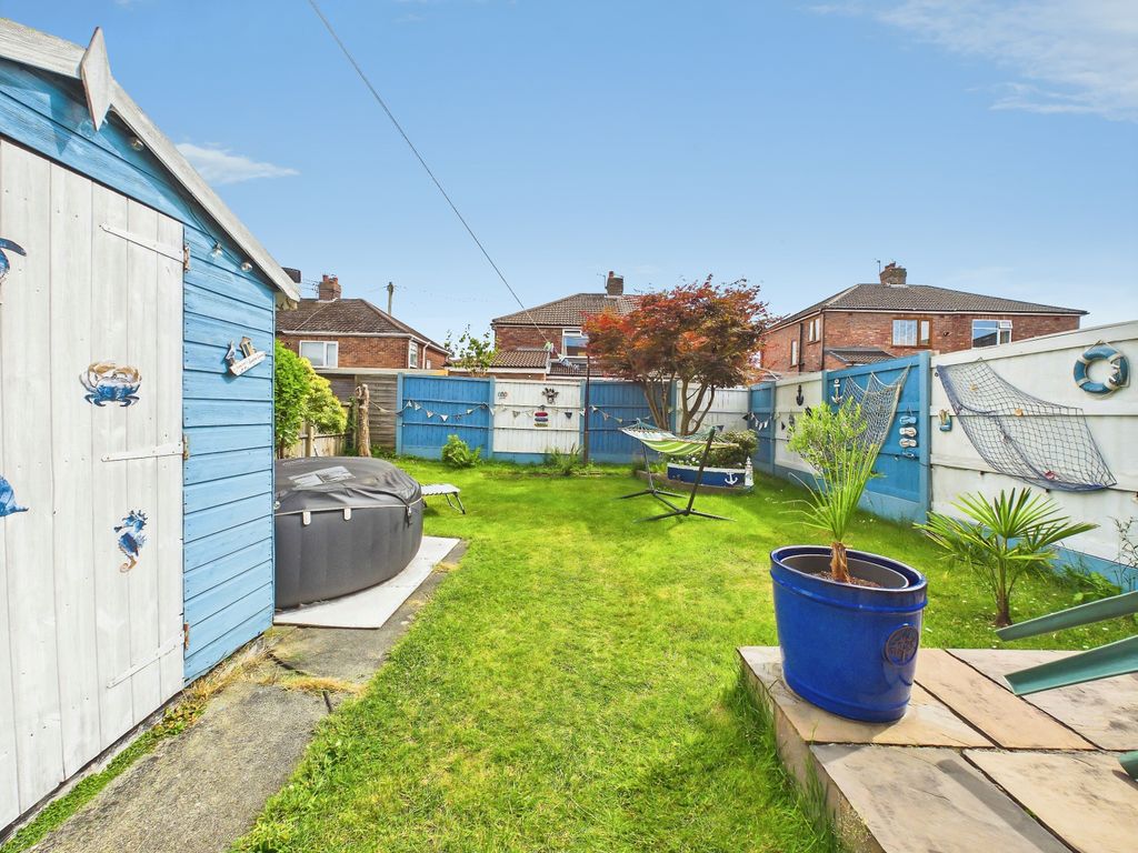 Property photo 2 of 24