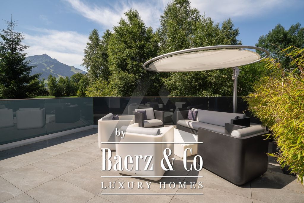 Property photo 3 of 35