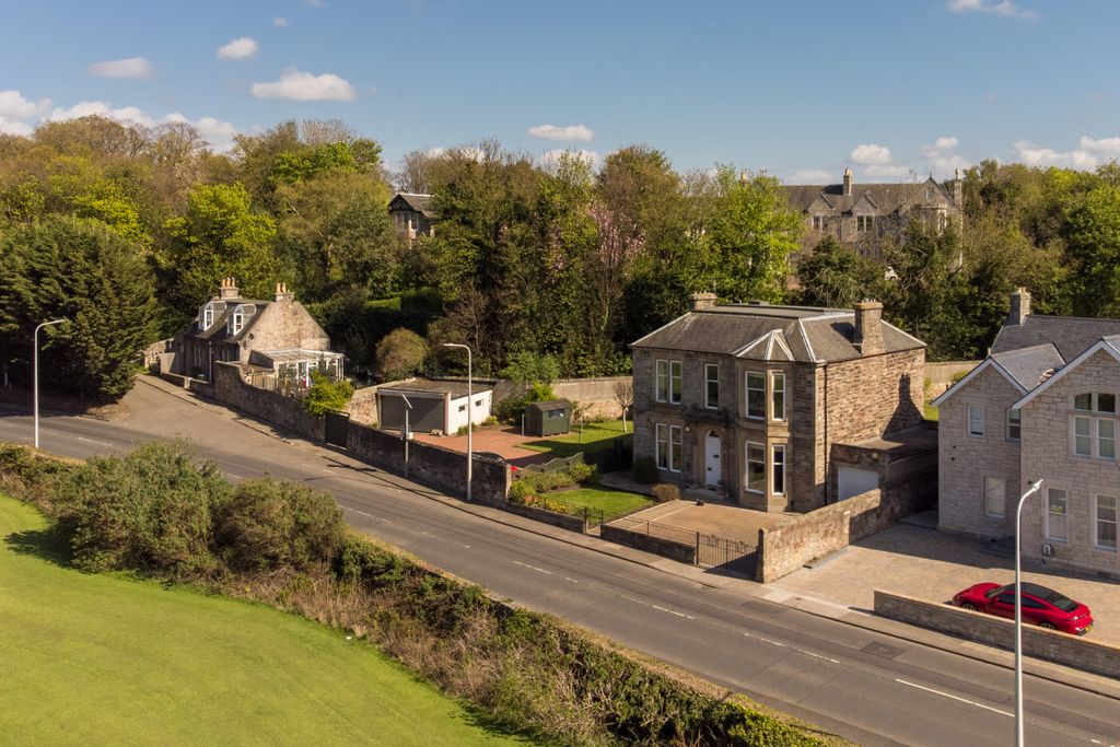 Property photo 2 of 36 Property Image 2