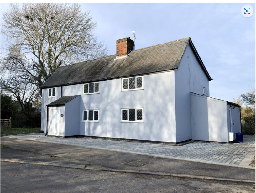 Property photo 3 of 9