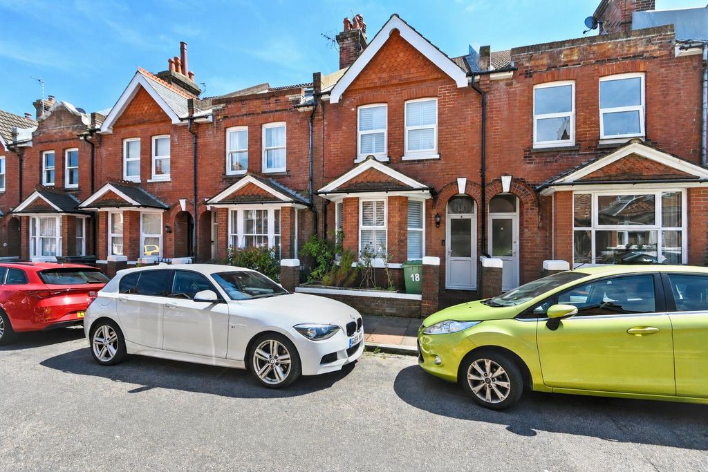Property photo 1 of 19 Greys Road.Png