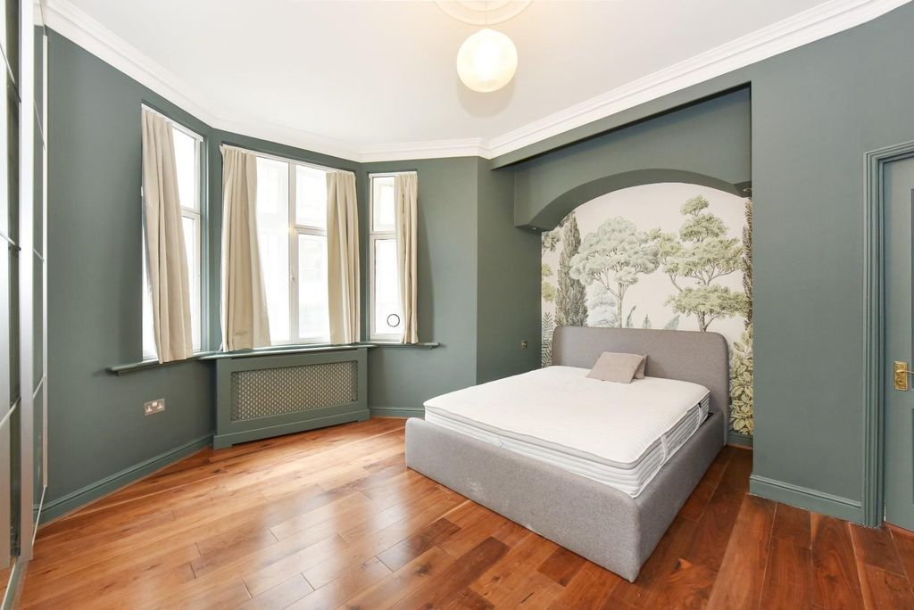 Property photo 2 of 16 4 Manor House (3).Jpg