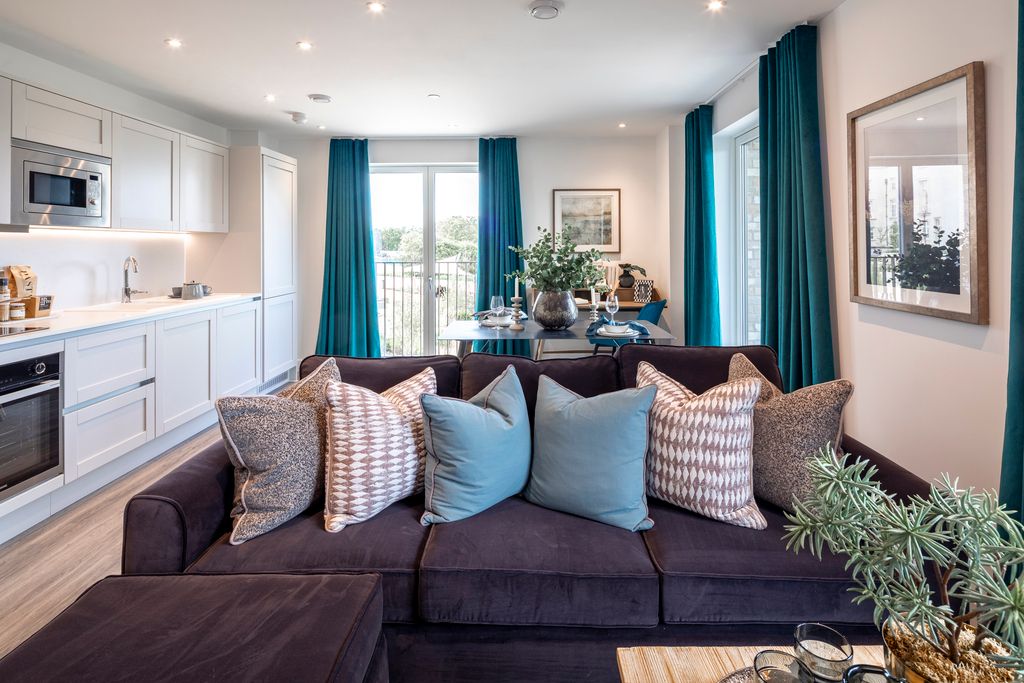 Property photo 1 of 5 24.09.11 Cside Hepworth 2 Bed Show Apt -81-Hdr