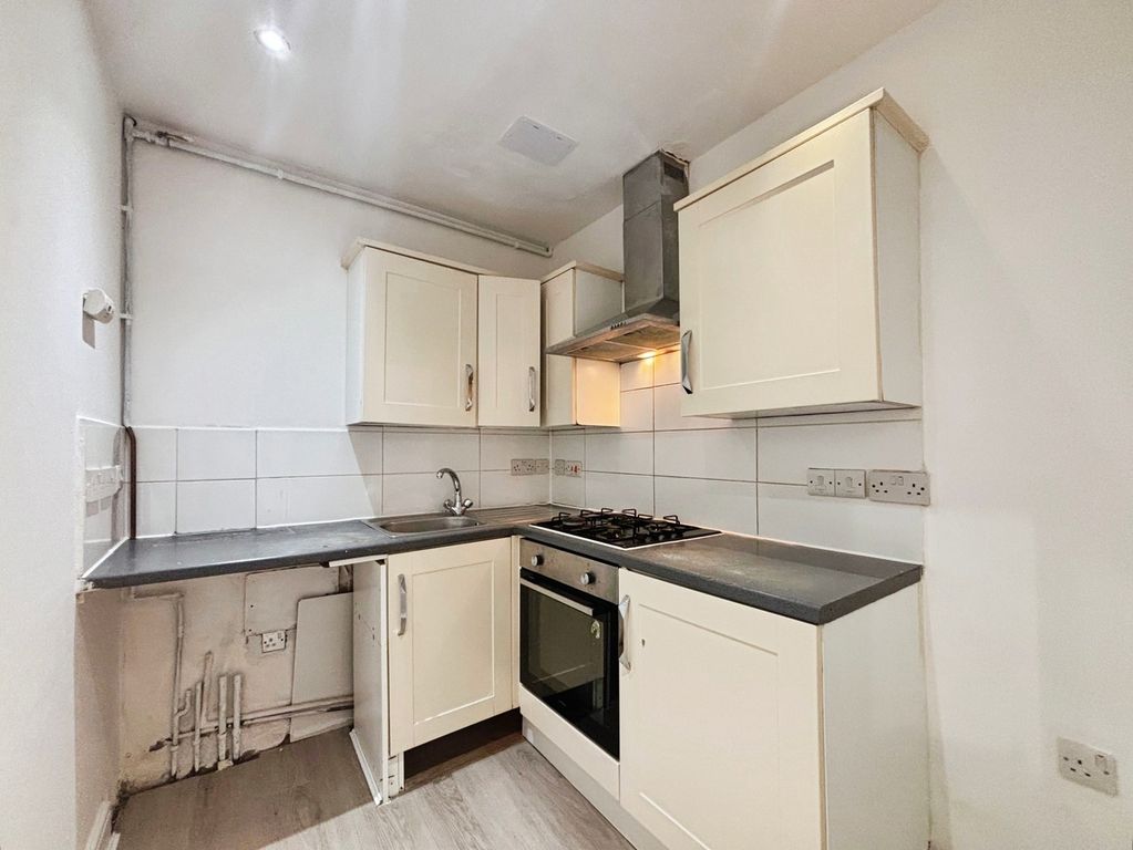 Property photo 1 of 9 Pbox-Img.Jpg