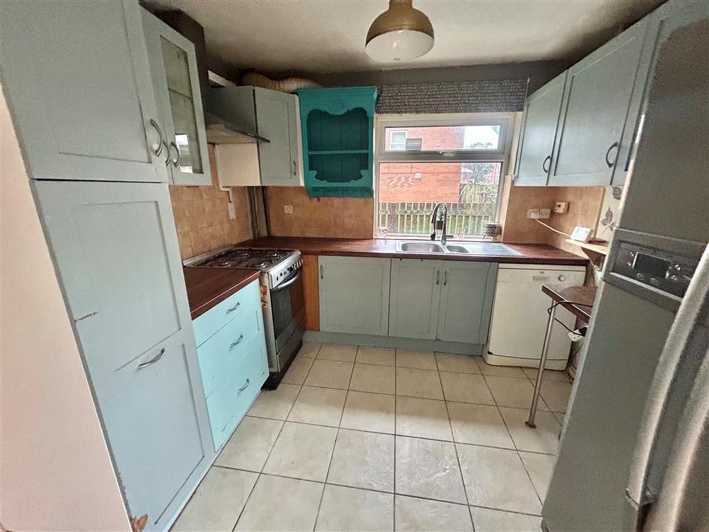 Property photo 2 of 12 Image