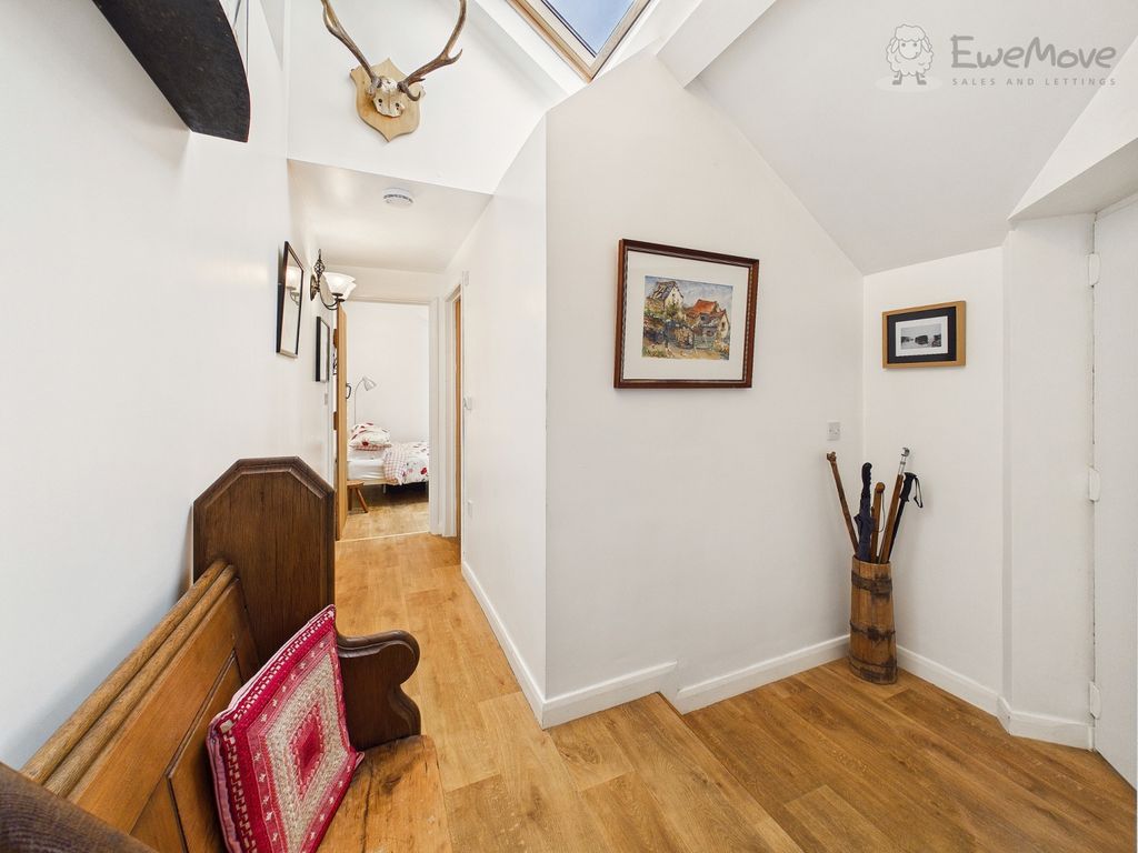 Property photo 3 of 22 Ewemove South Molton - Entrance Hall