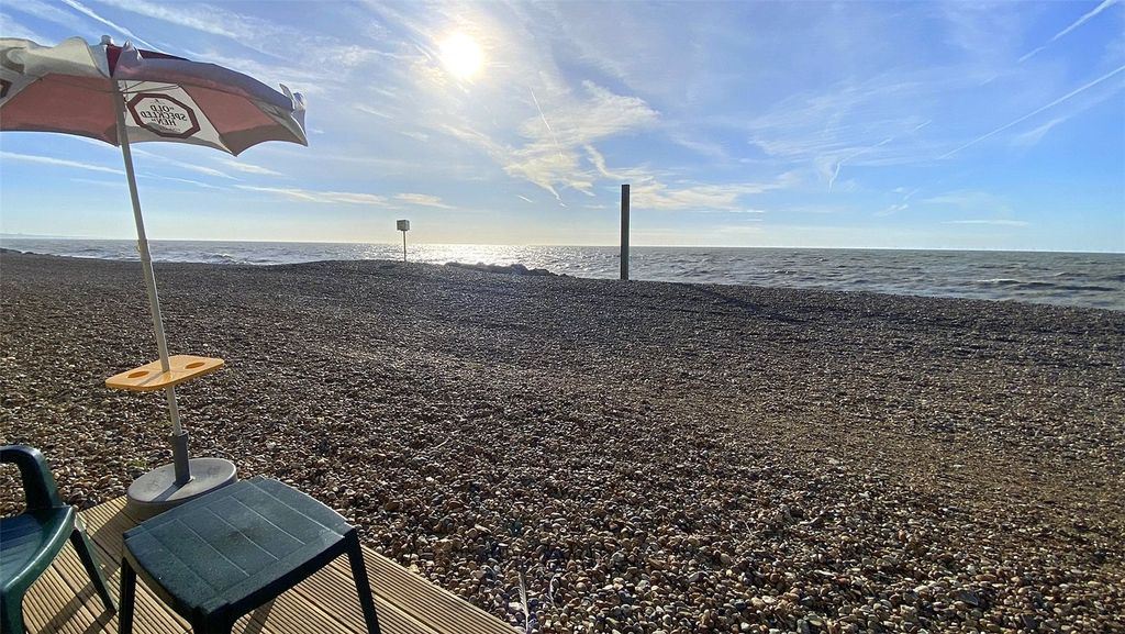 Property photo 3 of 12 Picture No. 05