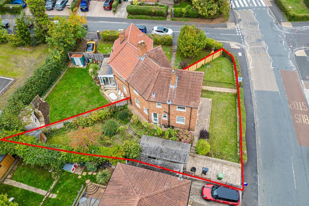 Property photo 2 of 35 47 Westbury Lane, Combe Dingle, Bristol Bs9 2Pq |