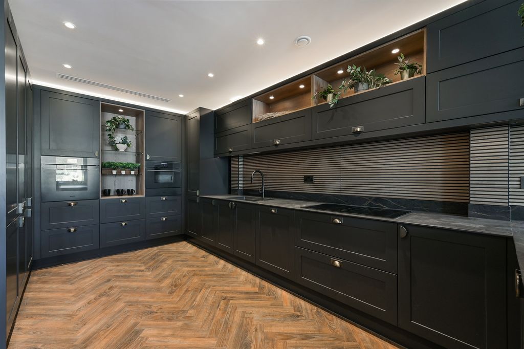 Property photo 3 of 29