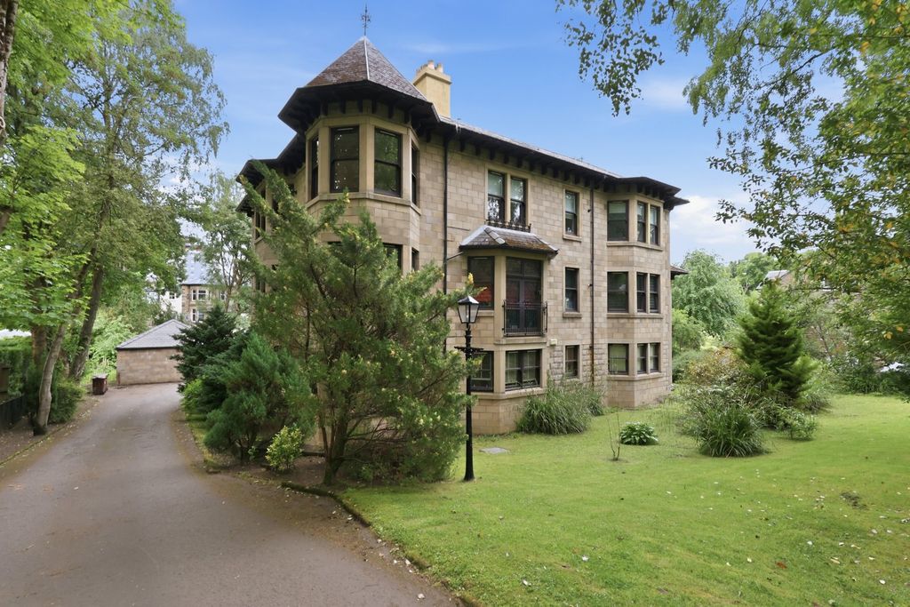 Property photo 1 of 32 Picture No. 27