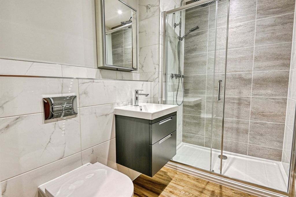 Additional image 8 of 2 bed flat for saleHatfield Court, Tamworth B79