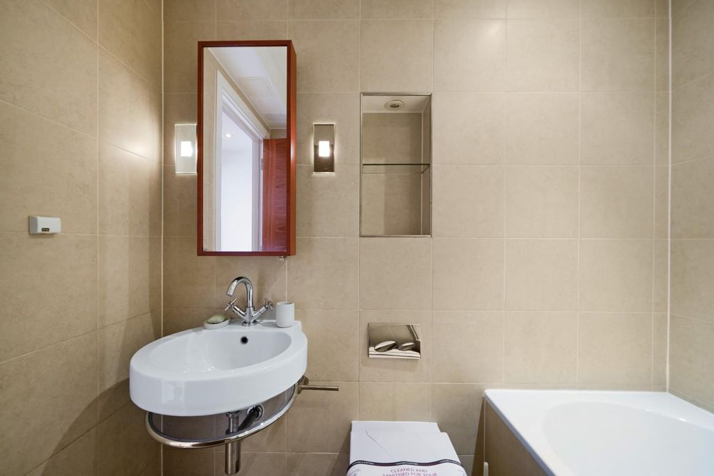 Property photo 3 of 18 1 (2).Jpg