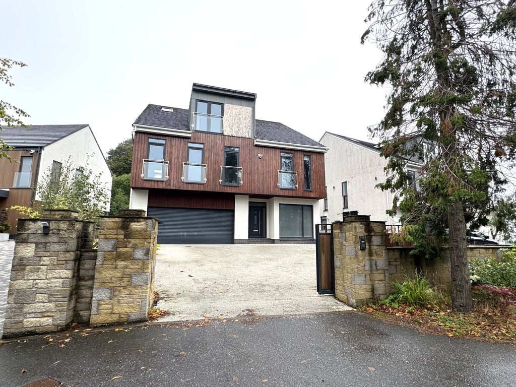Property photo 1 of 35 1