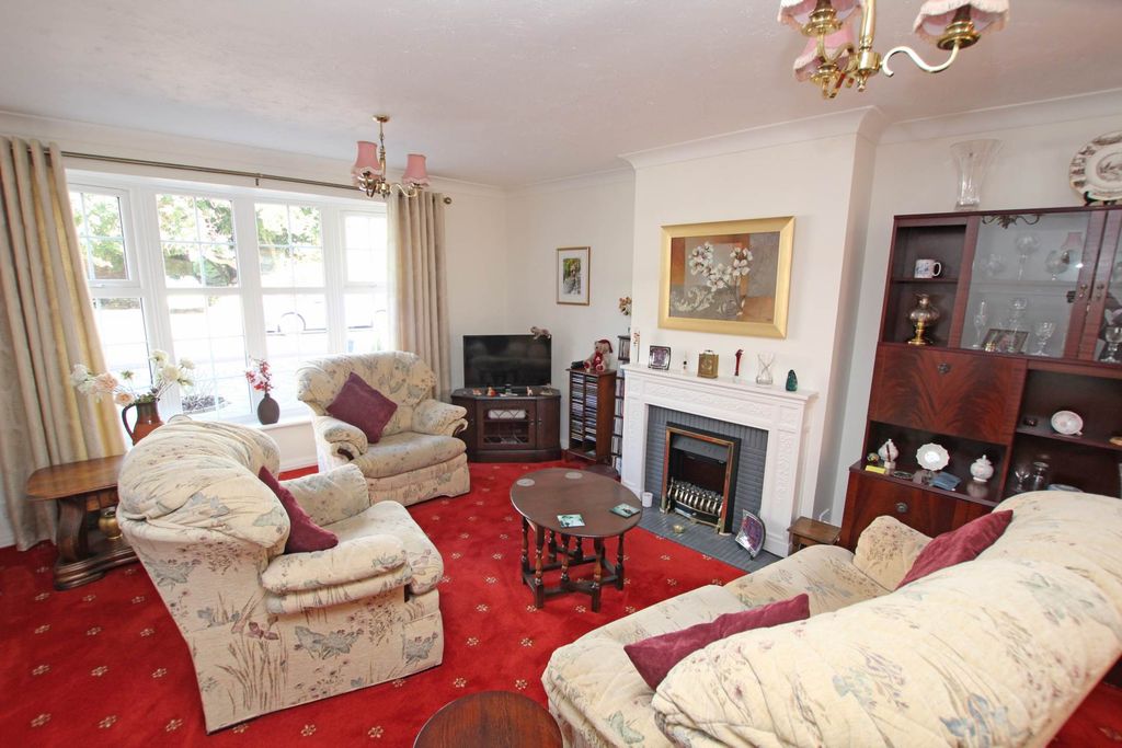 Property photo 2 of 14
