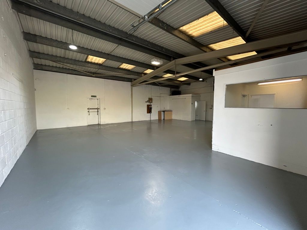 Property photo 2 of 7 Photo 5