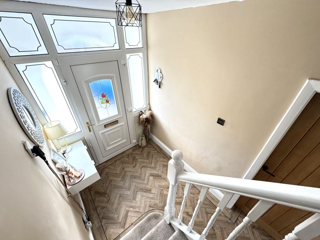 Property photo 3 of 29