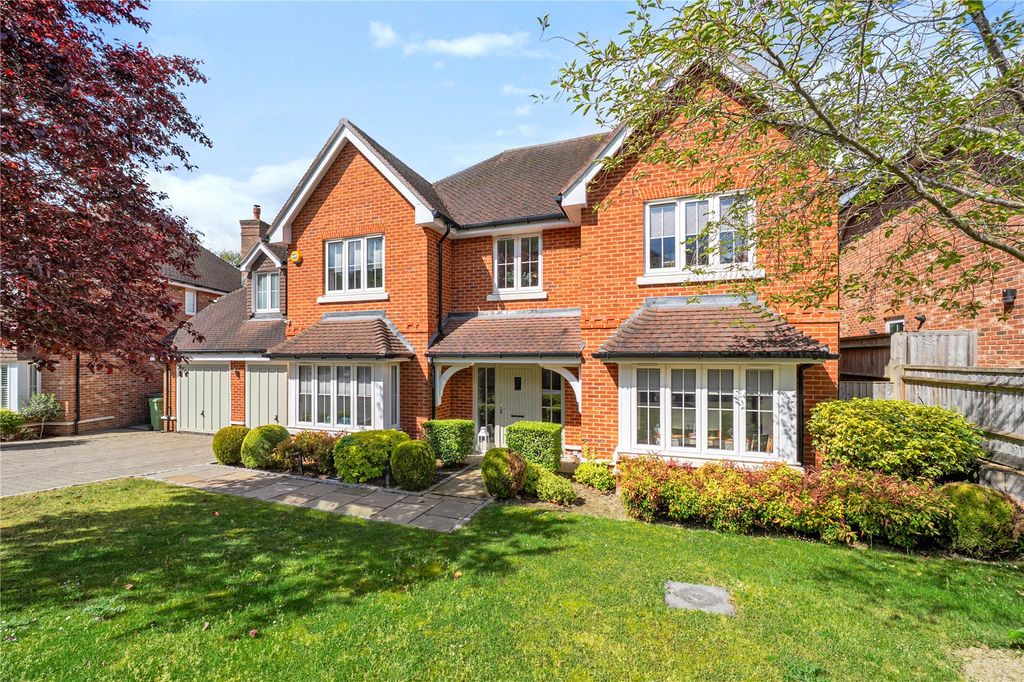 Property photo 1 of 27 Picture No. 39