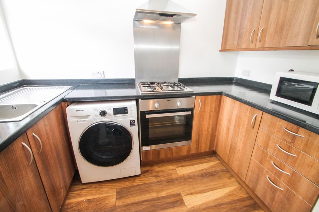 Property photo 1 of 12 Picture No. 03