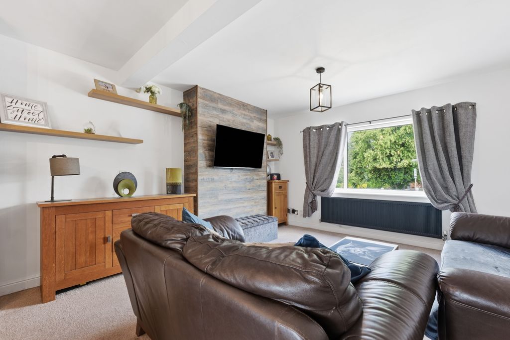 Property photo 3 of 35 P2063420
