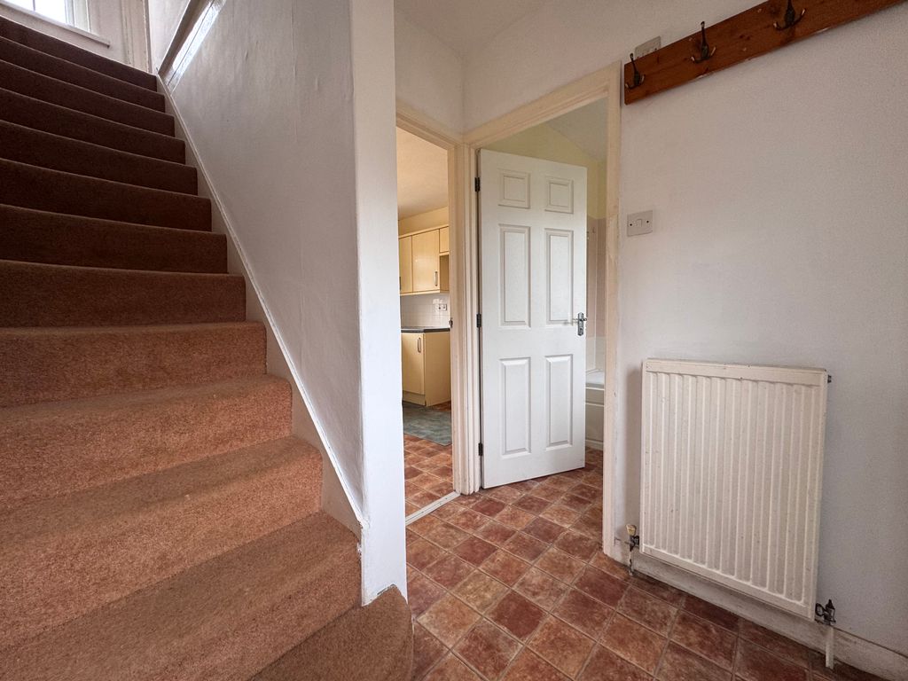 Property photo 2 of 14 Hall