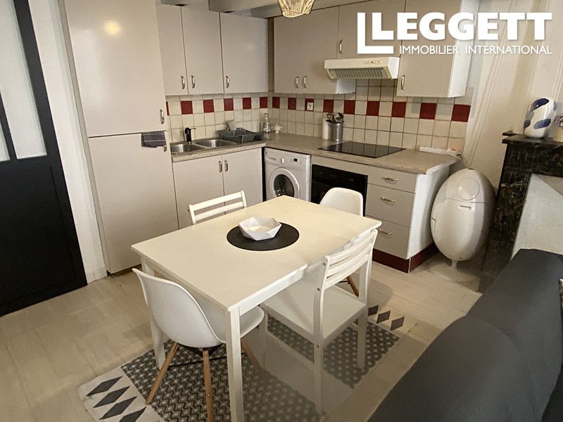 Property photo 2 of 10