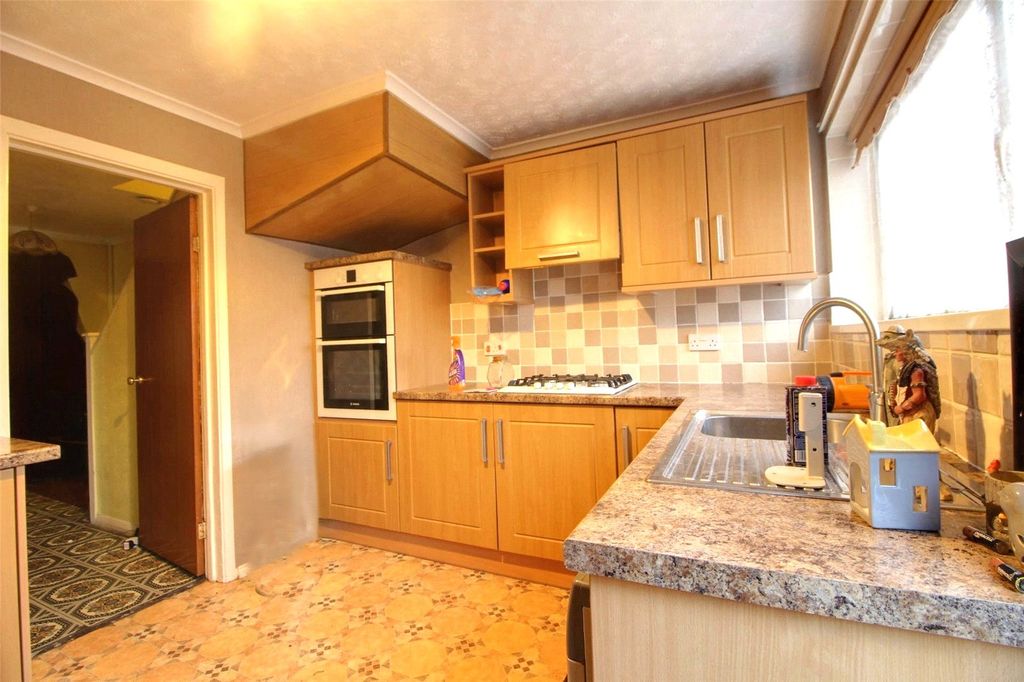 Property photo 3 of 10 Picture No. 21
