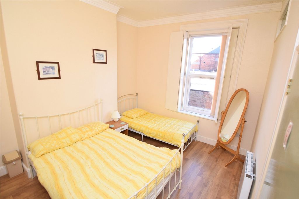 Property photo 3 of 6 Picture No. 05