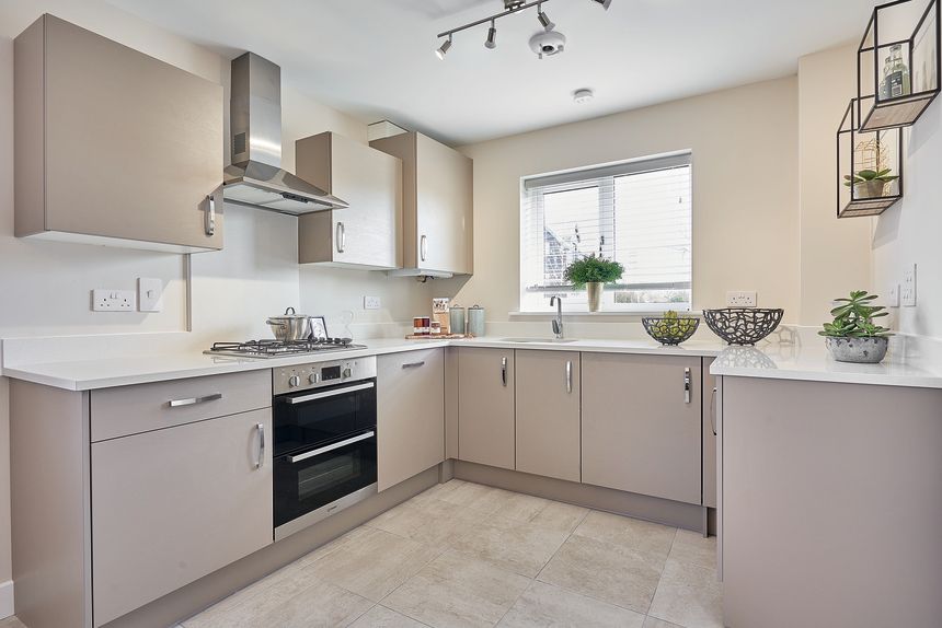 Property photo 3 of 8 Photo