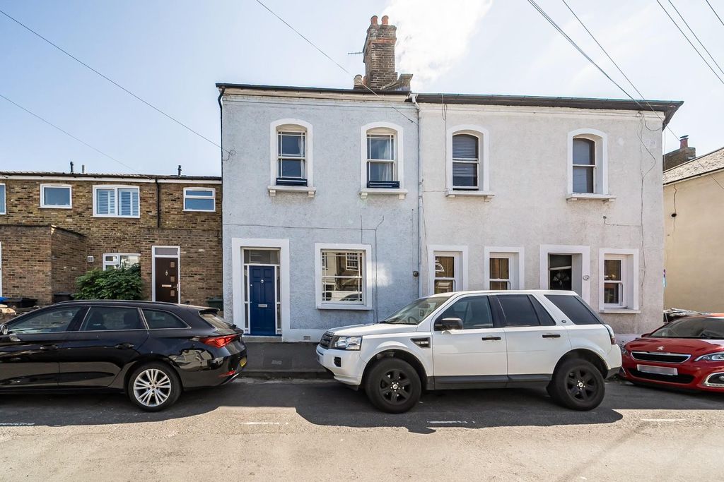 Property photo 1 of 16 1494556-19-6A5654F59E506.Jpg