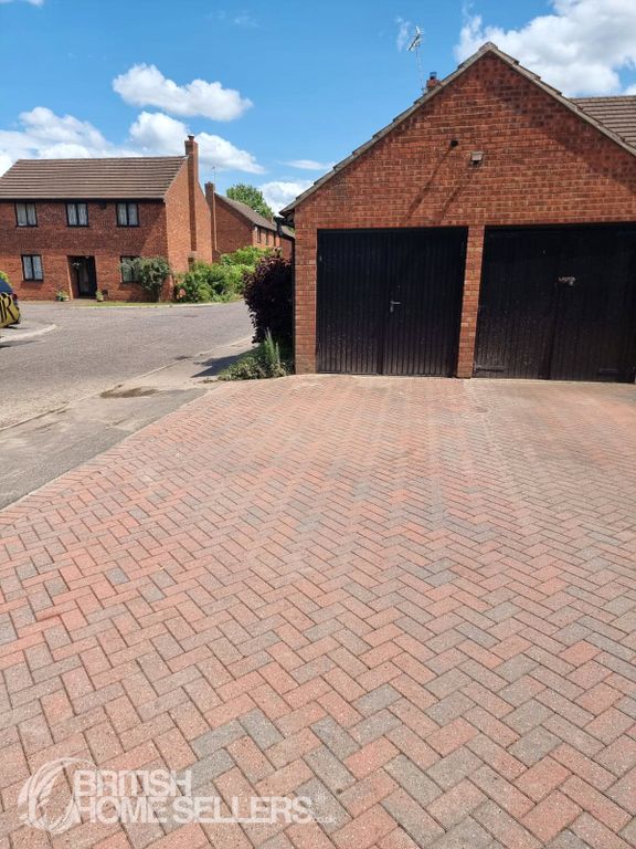 Property photo 2 of 18 Picture No. 20