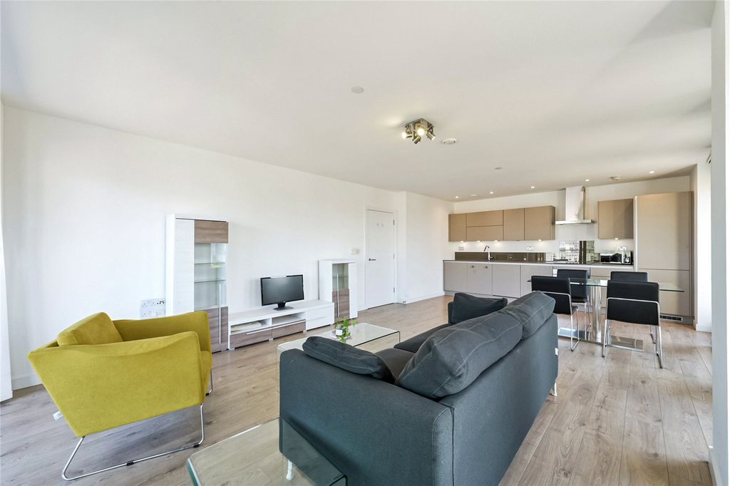 Property photo 2 of 9 Picture No. 08