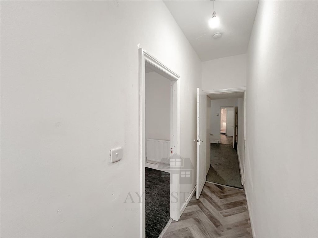 Property photo 2 of 20 20260115_123527000_Ios.Jpg