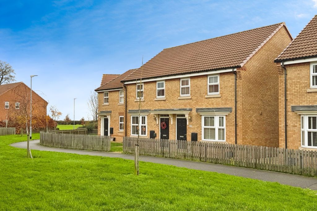 Property photo 1 of 12 4581183