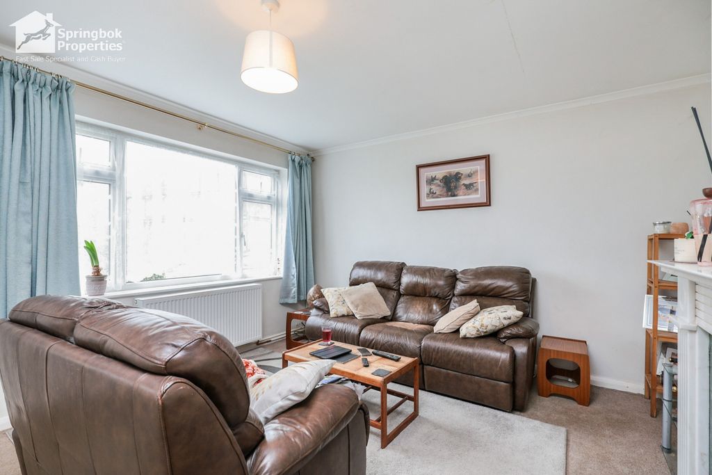 Property photo 2 of 18 Image 1