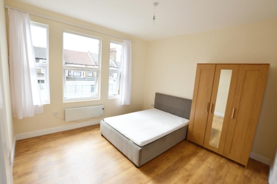 Property photo 1 of 3
