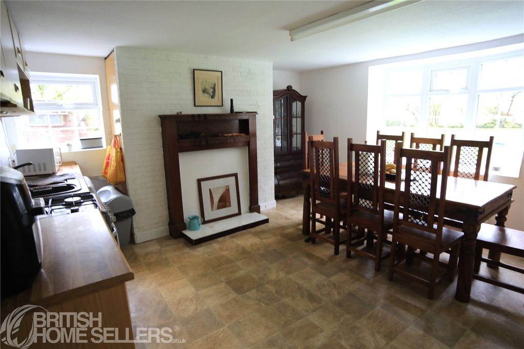 Property photo 3 of 20 Picture No. 13