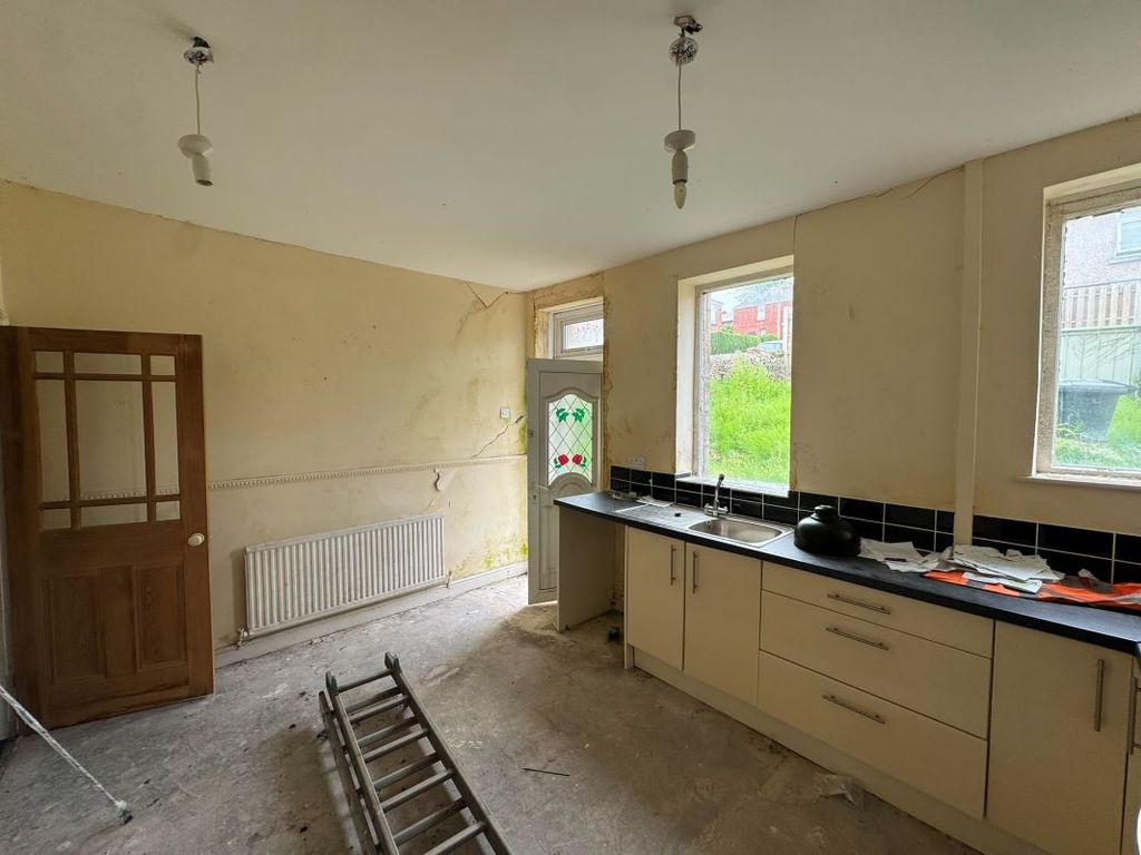 Property photo 3 of 10 Image 3
