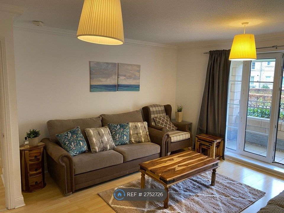 Property photo 2 of 9 Living Room