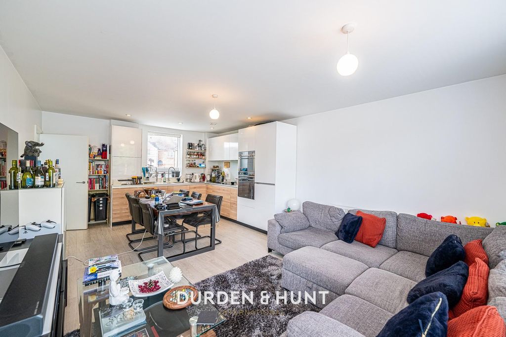 Property photo 3 of 12 Violet-9.Jpg