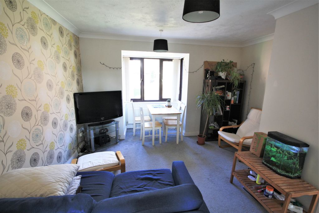 Property photo 2 of 6 Img_0741