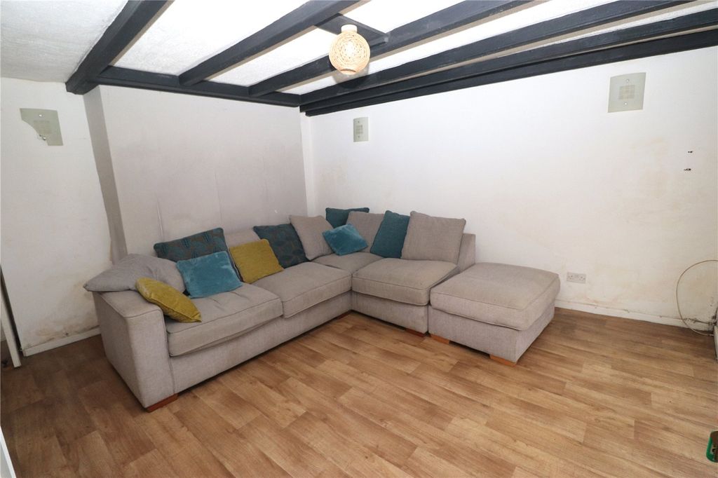 Property photo 2 of 11 Picture No. 01