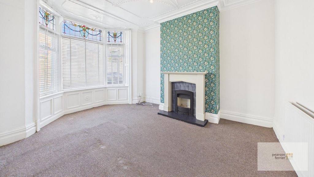 Property photo 3 of 12 Living Room